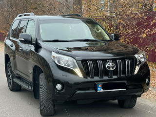 Toyota Land Cruiser Prado foto 3