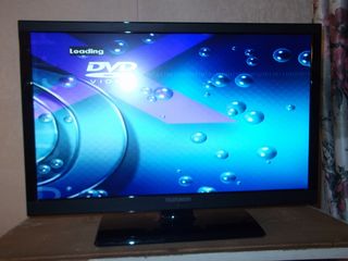 LED телевизор 22 Telefunken L22F185N DVD Full HD, HDMI, USB С родным пультом. Полностью всё работает