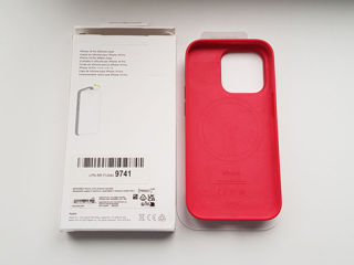 Apple iPhone 14 Pro Silicone Case MagSafe Product - Red (описание) foto 2