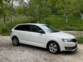 Skoda Rapid foto 2