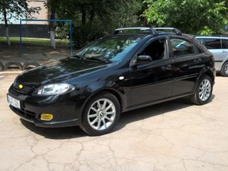 Chevrolet Lacetti foto 2