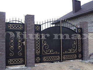 Porți , garduri , balustrade, copertine, gratii, uși metalice și alte confecții din fier. foto 1