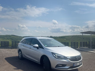 Opel Astra фото 0