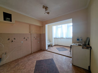 Apartament cu 4 camere, 100 m², Ciocana, Chișinău foto 5