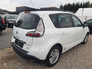 Renault Scenic foto 3