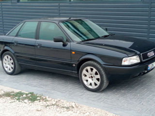 Audi 80