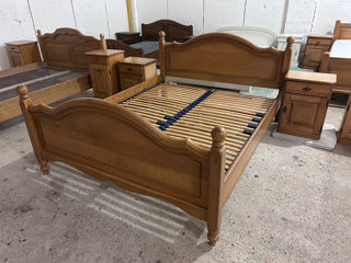 Vand dormitoare din lemn natural foto 0