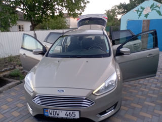 Ford Focus foto 9