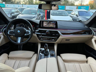 BMW 5 Series foto 11