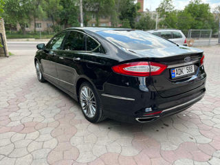 Ford Mondeo foto 4