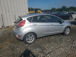 Ford Fiesta foto 4