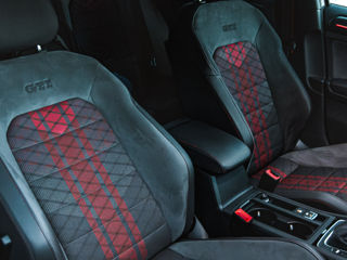 Volkswagen Golf foto 6