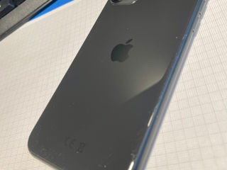 iPhone 11 / 64GB / Black foto 5