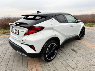 Toyota C-HR foto 4