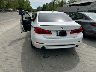 BMW 5 Series foto 2