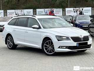 Skoda Superb foto 3