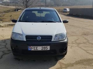 Fiat Punto foto 1