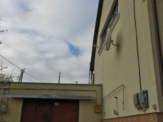 Vrei o casa cu piscina si vedere la lacul de acumulare Ghidighic? Casa 214 m, 15 ari, piscina 15x5x3
