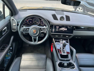 Porsche Cayenne foto 8