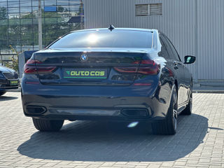 BMW 7 Series foto 2