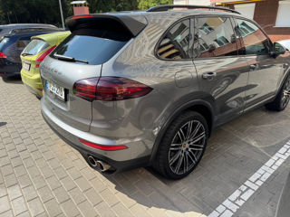 Porsche Cayenne foto 3