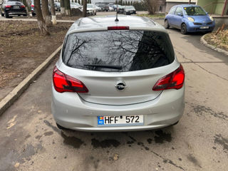 Opel Corsa foto 2