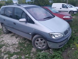 piese opel zafira foto 1