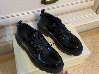 Pantofi noi originali marca Twinset mărimea 33