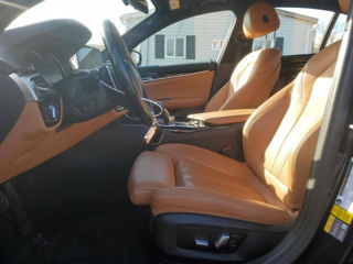 BMW 5 Series foto 7