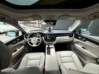 Volvo XC60 foto 9