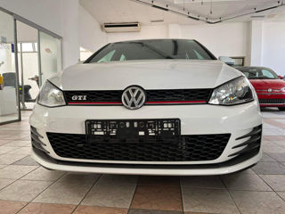 Volkswagen Golf foto 10