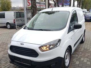 Ford Courier foto 1