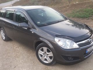 Opel Astra foto 5