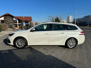 Peugeot 308 foto 4