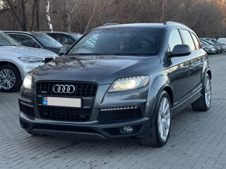 Audi Q7 foto 1