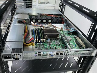 ID:0126 Server Supermicro foto 2