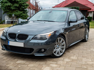 BMW 5 Series foto 0