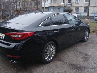 Hyundai Sonata foto 2