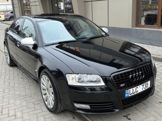 Audi A8 foto 3