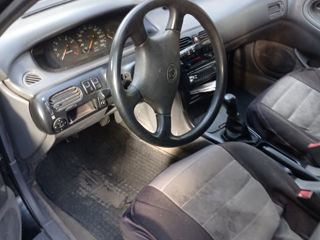 Mazda 626 foto 4