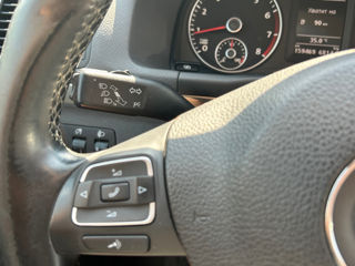 Volkswagen Touran foto 12