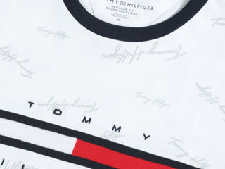 Tricou nou original Tommy Hilfiger (M,L,XL,XXL) foto 2