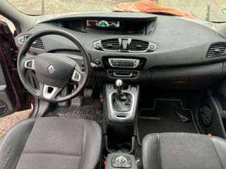 Dezmembrare Renault Scenic 3 Motor 1.2 TCE foto 5