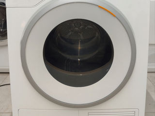 Сушильная машина Miele T1 фото 1