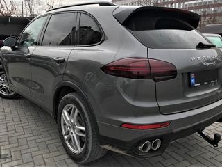 Porsche Cayenne foto 5