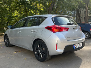 Toyota Auris foto 5