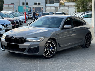 BMW 5 Series foto 3