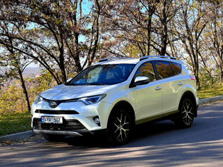 Toyota Rav 4 foto 5