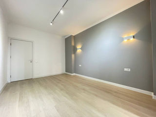 Apartament cu 2 camere, 72 m², Buiucani, Chișinău foto 6