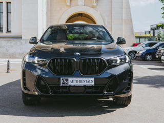 BMW X6 xDrive30d negru sapphire foto 2